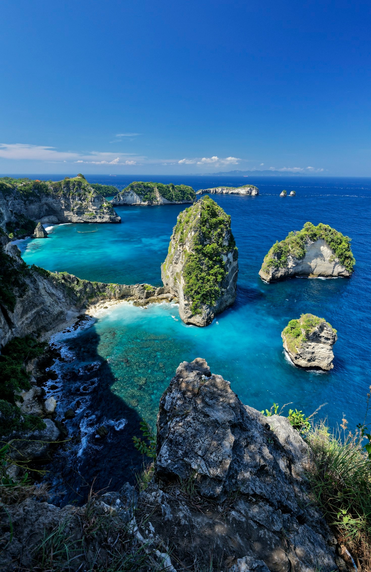 A Week in Paradise: The Perfect Itinerary