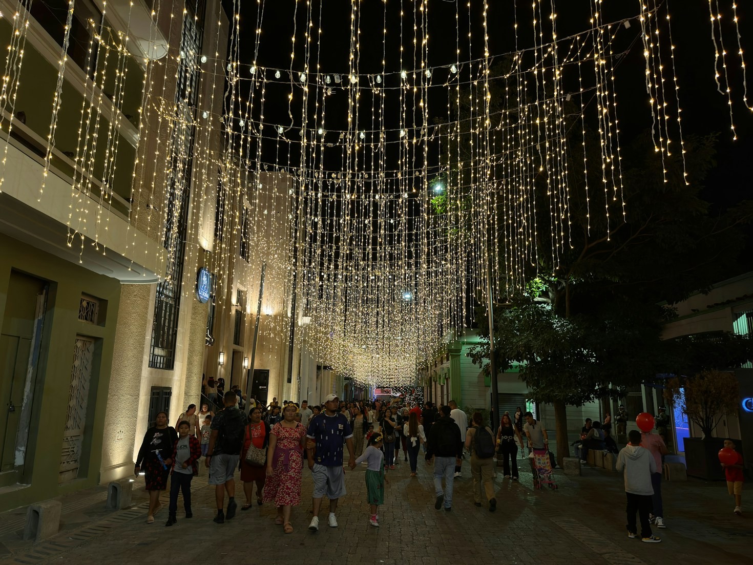 Opini Menarik tentang Perkembangan Budaya Lokal