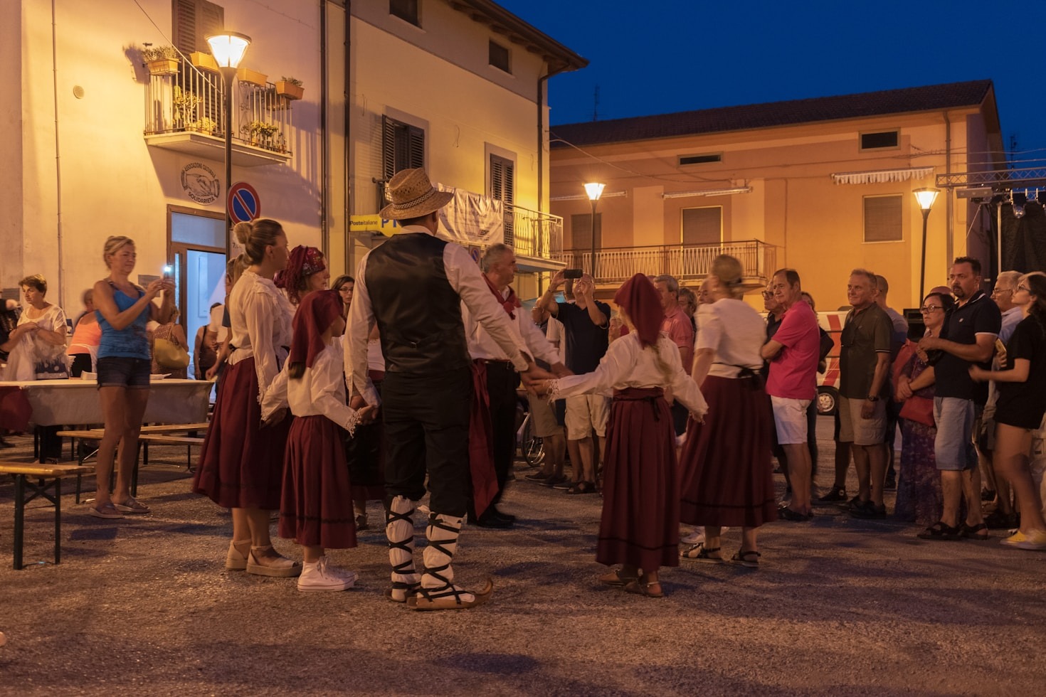 Menemukan Keindahan di Daerah-daerah Terpencil